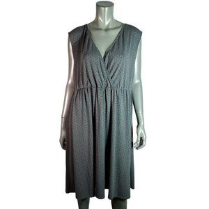 Torrid Fit & Flare Dress Size 2X Polka Dot Elastic Waist Stretch Pullover Gray‎